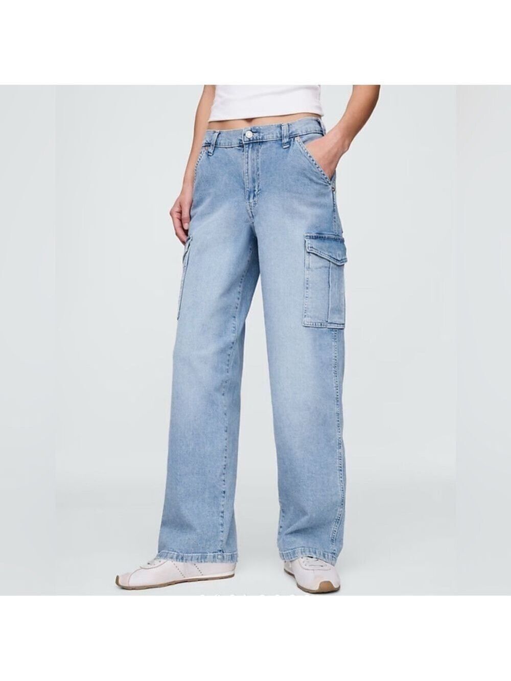 Gap 90s Mid-Rise Denim Loose Fit Cargo Utility Festival Straight Leg Jeans